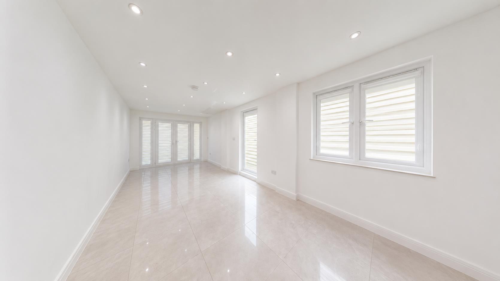 Dexter Drive, Whitehouse, Milton Keynes